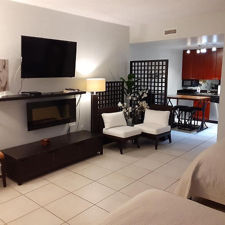 Riverview, Studio 507, Beach Steps Away!+Pool+Wifi 拉斯金 外观 照片