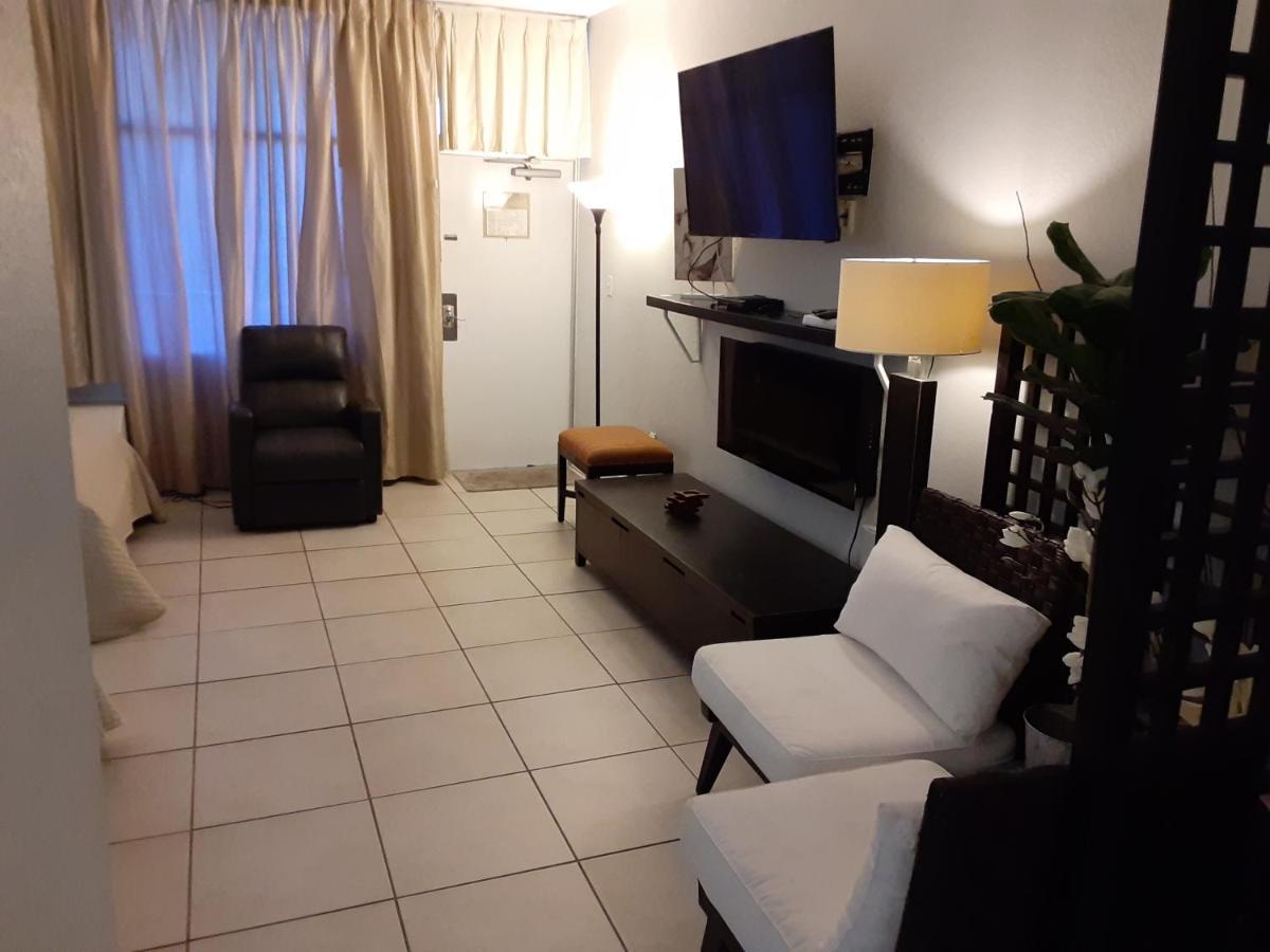 Riverview, Studio 507, Beach Steps Away!+Pool+Wifi 拉斯金 外观 照片